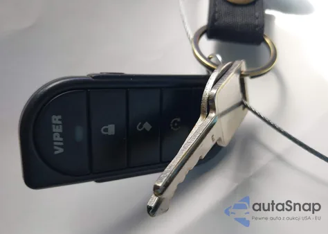 1993 Chevrolet Gmt-400 C1500 z USA, uszkodzony, nr VIN 1GCDC14Z6PZ147727